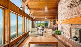 1035 Mohegan Trl, Block Island, RI 02807
