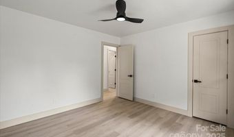 3937 Tamerlane Dr, Charlotte, NC 28205