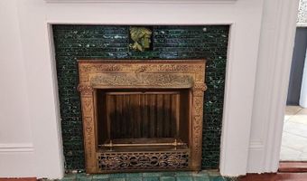 15 Mclellan St, Boston, MA 02121