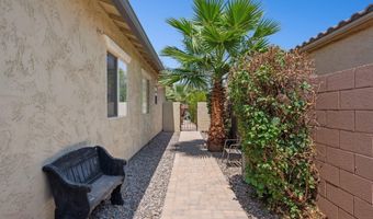 674 E LAS COLINAS Pl, Chandler, AZ 85249