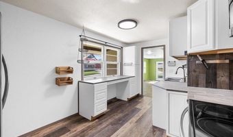 1920 Kingsboro Rd, Casper, WY 82604