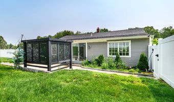 3 Henso Dr, Danbury, CT 06811