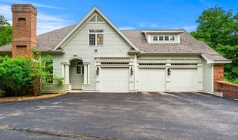 43 Newfane Rd, Bedford, NH 03110