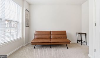 12710 RUSTIC ROCK Ln, Beltsville, MD 20705