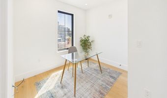 1676 Columbia Rd 3, Boston, MA 02127