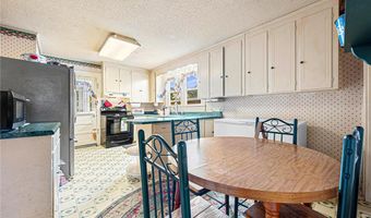 1705 E Calhoun St, Anderson, SC 29621