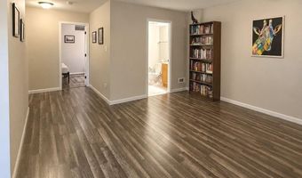 2037 GLEBE Rd, Arlington, VA 22204