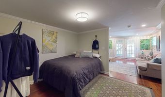 42 Wedgewood Dr, Danbury, CT 06811