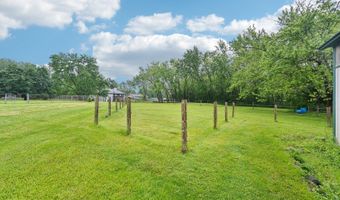 42280 N Center St, Antioch, IL 60002