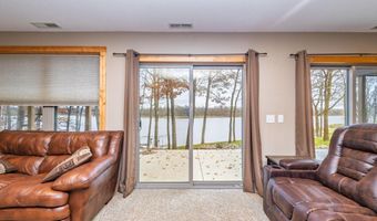 3005 W Lake Jessie Dr SE, Alexandria, MN 56308