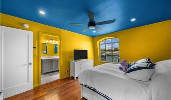 612 Wilcox, Los Angeles, CA 90004