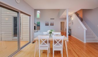 588 Green Rd, Ann Arbor, MI 48105