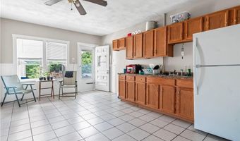 144 Railroad St, Lincoln, RI 02838