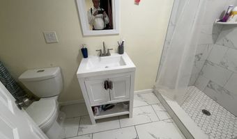 125 Garden Dr, Bridgeport, CT 06606