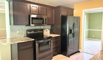 200 SHAMROCK Rd, Anniston, AL 36207