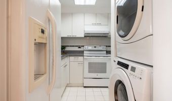 1505 Alexander St 206, Honolulu, HI 96822