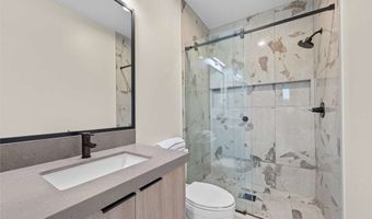 36 Hunting Horn Dr, Las Vegas, NV 89135