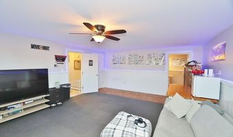 14 Virginia Ln, Bangor, ME 04401