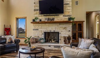 12093 Sulphur Springs Rd, Adkins, TX 78101