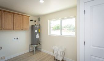 901 CATALINA Dr, Artesia, NM 88210
