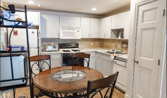 8 Kenmar Dr 66 Level 3, Billerica, MA 01821