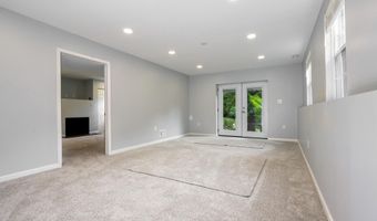 701 SONNE Dr, Annapolis, MD 21401