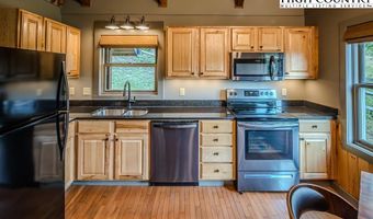 192 Klonteska Dr, Banner Elk, NC 28604