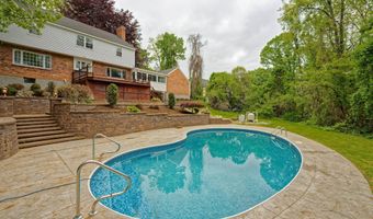 14 Birch Hill Rd, Albany, NY 12211