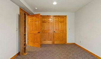 8840 SPRING LAKE Rd, Amherst, WI 54406