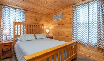 333 Smithfield Rd, Belgrade, ME 04917