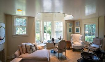 4 COZZENS Ln, Amagansett, NY 11930