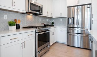 6042 Colt Pl 303, Carlsbad, CA 92009