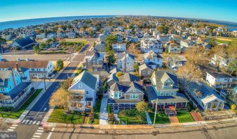 204 CORAL St, Beach Haven, NJ 08008