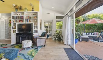 128 Lee St, Biloxi, MS 39530