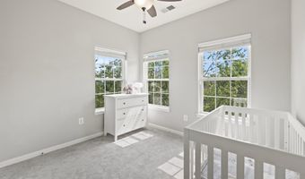 24687 KINGS CANYON Sq, Aldie, VA 20105