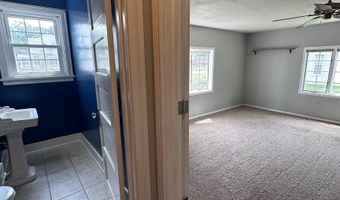 1207 8th St, Aurora, NE 68818