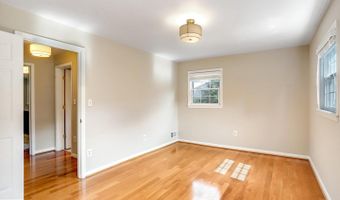8108 BEECH TREE Rd, Bethesda, MD 20817