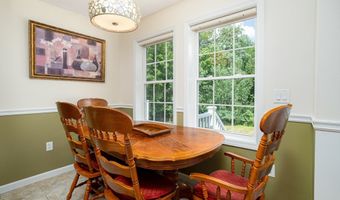 8 Alden Dr 8, Berlin, MA 01503