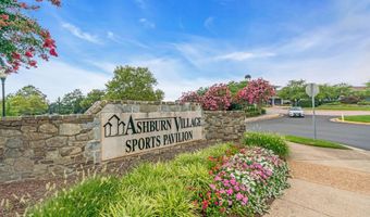 20593 CORNSTALK Ter 101, Ashburn, VA 20147