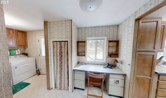 17360 MOUNTAIN Dr, Brookings, OR 97415