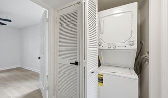 2994 S COLUMBUS St S B1, Arlington, VA 22206