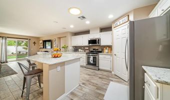 1064 Eliot St, Oceanside, CA 92057