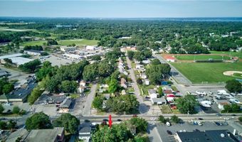 2540 W Shore Rd, Warwick, RI 02889