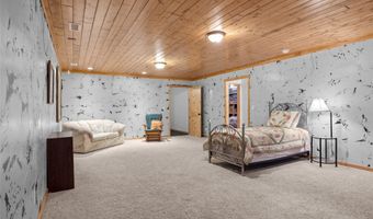 13033 Trinkus Ln, Bigfork, MT 59911