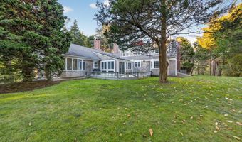 79 Bayberry Ln, Barnstable, MA 02630