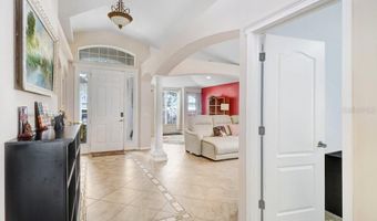 6803 CROMWELL GARDEN Dr, Apollo Beach, FL 33572