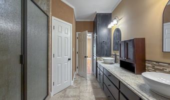 2113 Backlake Cir, Bainbridge, GA 39819