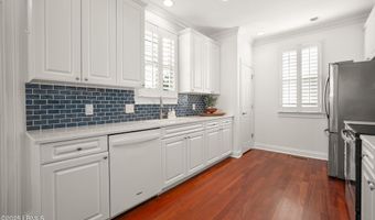 49 Holbrook Dr, Beaufort, SC 29902