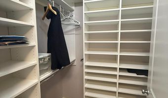 851 N GLEBE Rd 621, Arlington, VA 22203