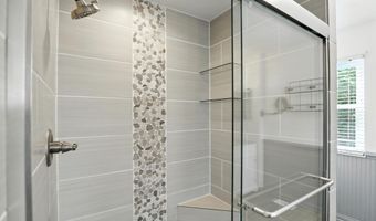 7961 Thornberry Ct, Avon, IN 46123